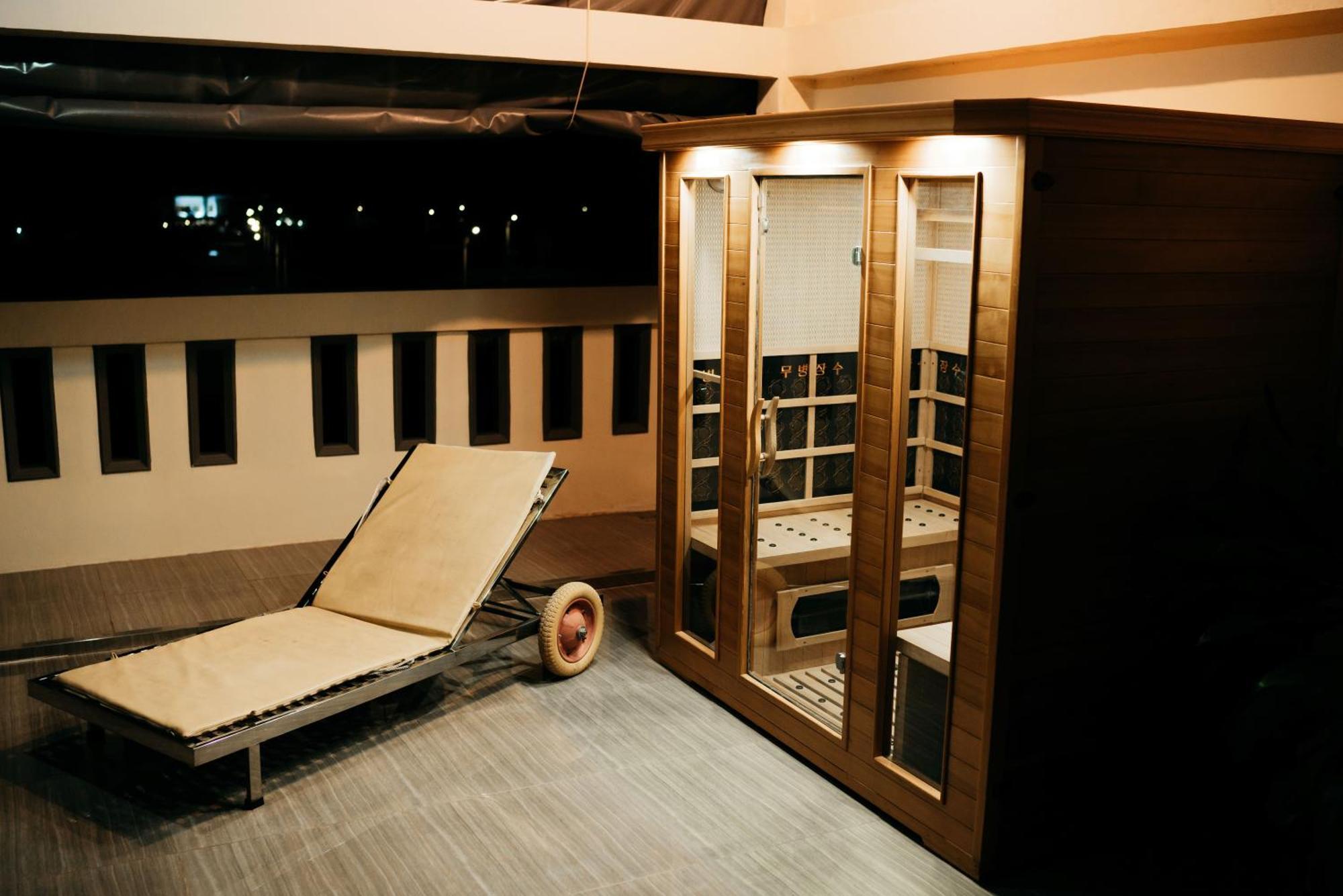 Canoe And Fishing , Free Pickup Villa Batam Exterior foto